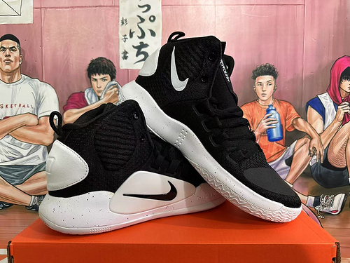 Blanco y negro 40-46